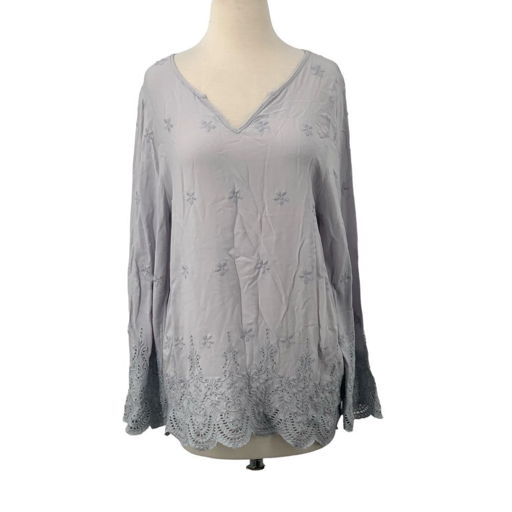 LIV Los Angeles Women's Long Sleeve V-Neck Tunic‎ Top Gray Embroidered Floral L